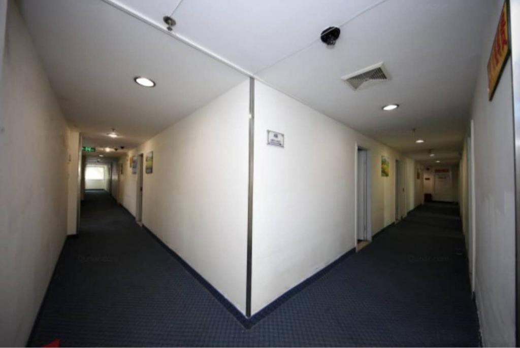Yixin Business Hotel Canton Extérieur photo