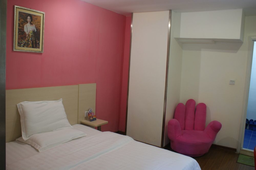 Yixin Business Hotel Canton Extérieur photo